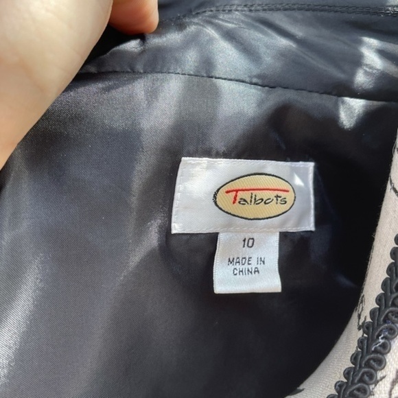 Talbots Jacket Fitted lightly lined Jacket Coat - size 10 -Blk - Picture 8 of 10